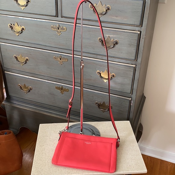 Coach leather Crossbody bag - Picture 3 of 6